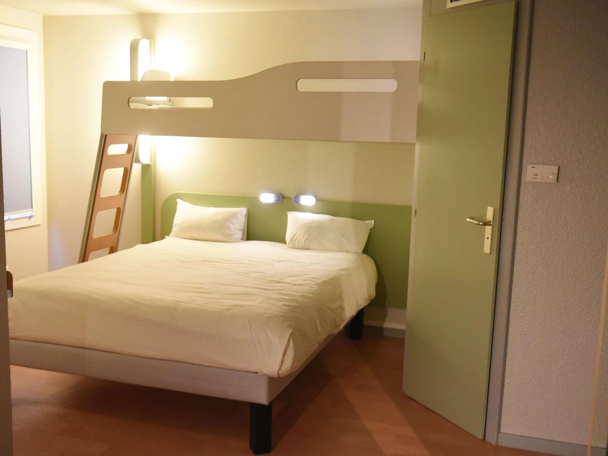 Hotel Ibis Budget Laval Bonchamp Les Laval Zewnętrze zdjęcie